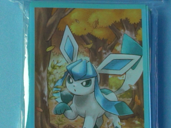 Glaceon in the Forest Sleeves - Set of 64 Sleeves - Japanese - Pokemon Center