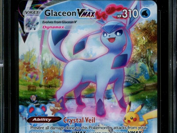 Glaceon VMAX - 209/203 - CGC 9 - Alternate Art - Evolving Skies - Pokemon - 59086
