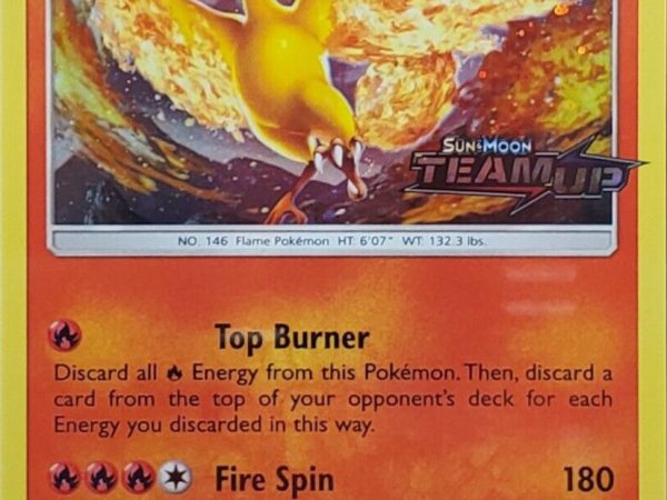 Moltres (19/181) (Stamped) [Sun & Moon: Team Up]
