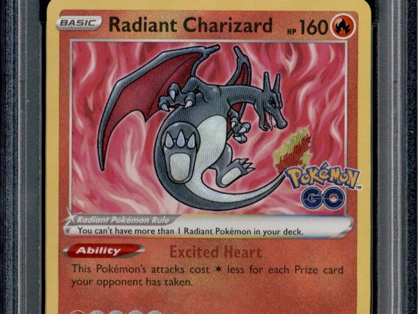 Radiant Charizard - 011/078 - PSA 10 - Ultra Rare - Pokemon GO - Pokemon - 79957