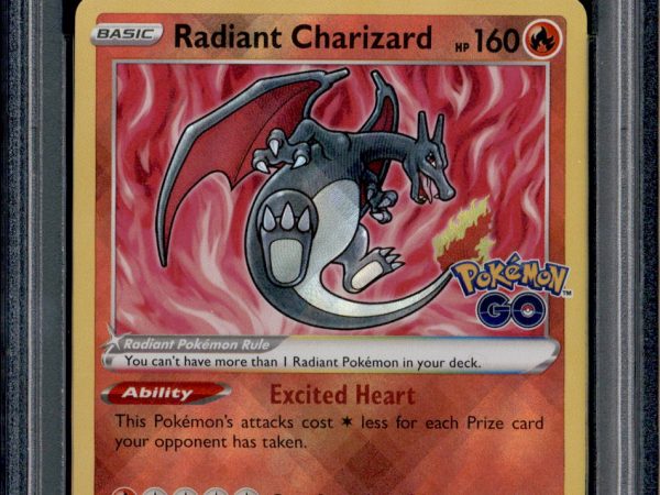 Radiant Charizard - 011/078 - PSA 10 - Ultra Rare - Pokemon GO - Pokemon - 79959