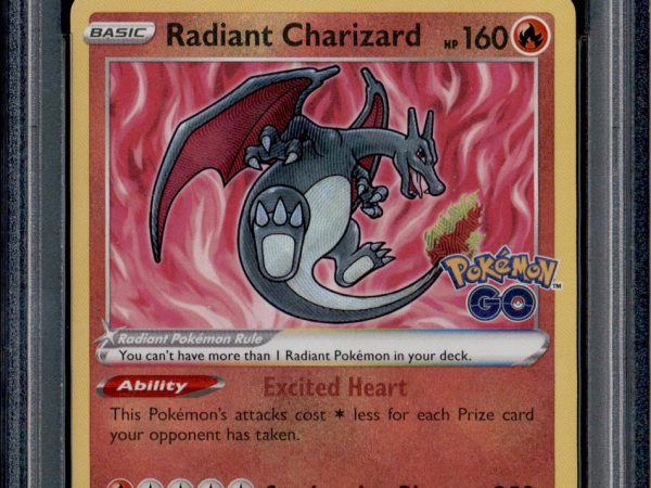 Radiant Charizard - 011/078 - PSA 9 - Ultra Rare - Pokemon GO - Pokemon - 79951